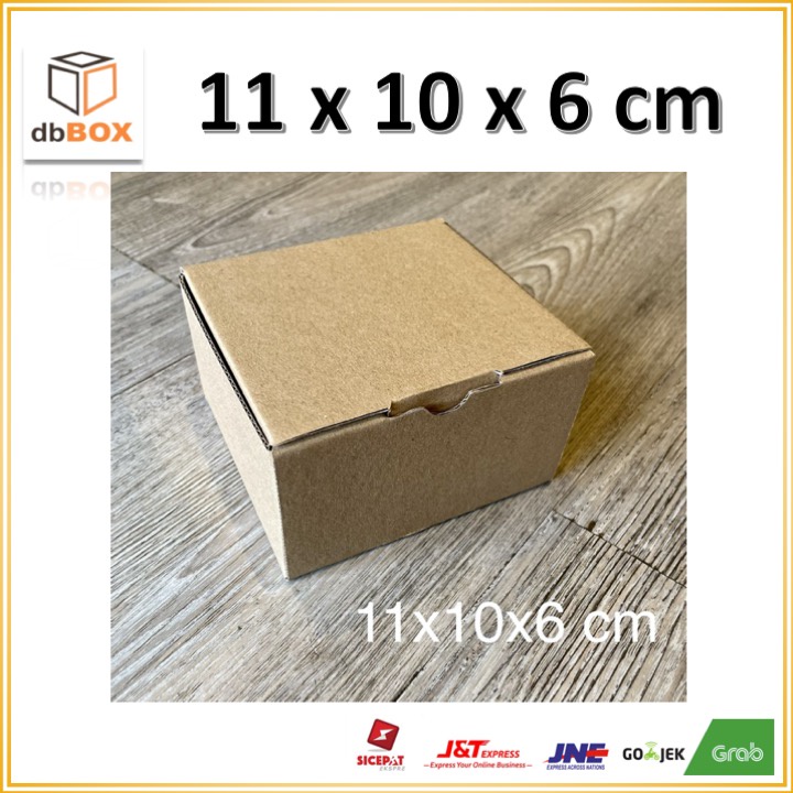 

Kardus 11 x 10 x 6 cm...Die Cut untuk kotak baju- Aksesoris- dll,