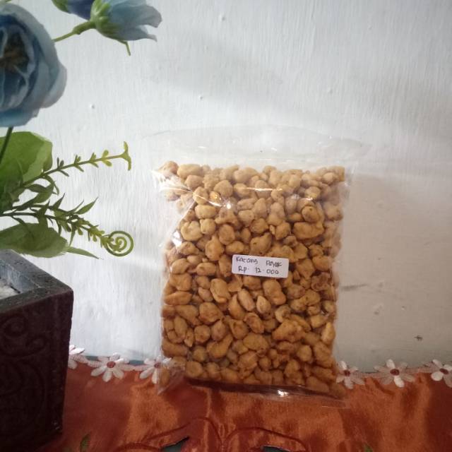 

Kacang peyek