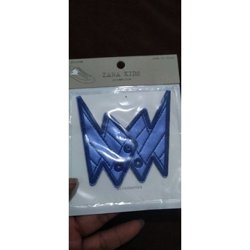 Aksesoris sepatu pria wanita casual sneakers Zara kids