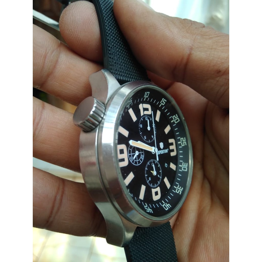 Preloved Jam Tangan Expedition E6318M