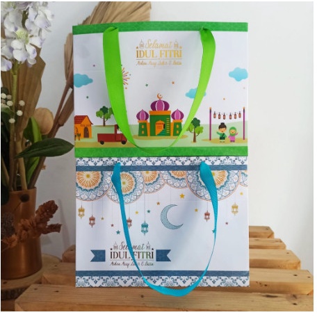 

READY COD Paperbag Lebaran P23,5 L23,5 T18 cm - Goodie Bag Idul Fitri TERLARIS