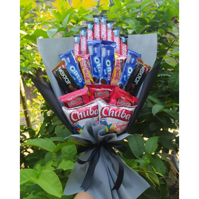 

(S) Buket OREO NEXTAR Keren SNACK/paket/bingkisan Snack Ulang Tahun/Ultah/ Wisuda/Kado/Hadiah Pacar/sahabat/Sidang skripsi/seminar/santunan anak yatim