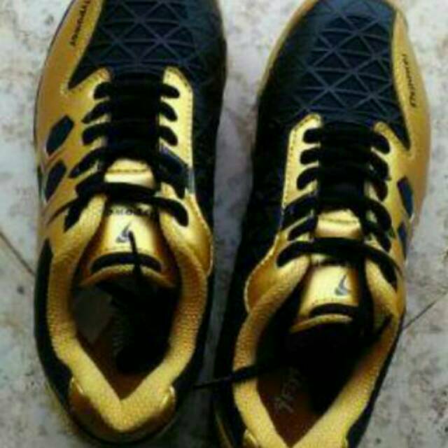 Sepatu Badminton Flypower Mendut
