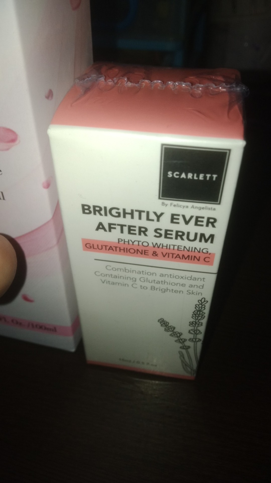 SCARLETT Whitening Brightly Ever Afte   r Serum Indonesia