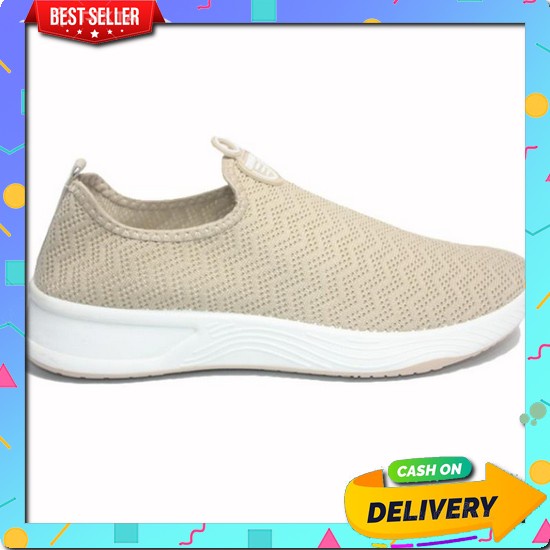 Ceysa_ Sepatu Sneakers Pria Cowok Kets Casual Snekers Keren Srs Import Dr. Kevin Sepatu Sport Pria M