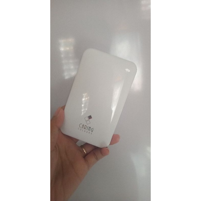 Bedak Caring Colours No. 02 Pink Shell