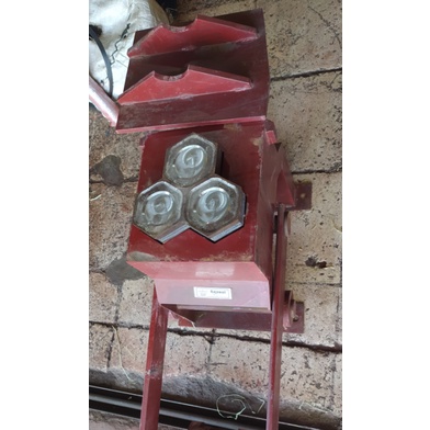 Mal paving 3 berlian manual genjot / mal paving Handpress Rajawali