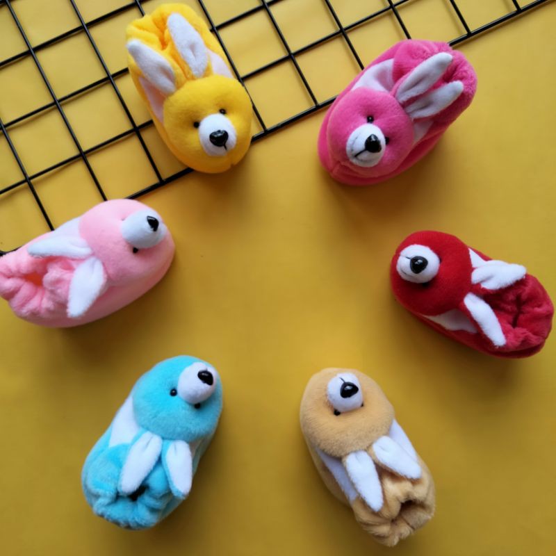 Sepatu bayi bulu kelinci