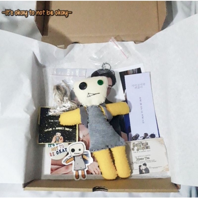 mang tae doll iotbno / freebies it's okay to be not okay / boneka mangtae fankit/ gantungan kunci kpop
