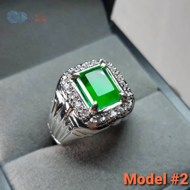 Cincin Permata Zamrud Emerald Replika With natural Quartz mix Glass Ukuran Kecil