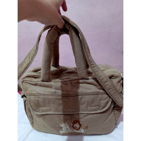 Kumakuma tas bayi preloved