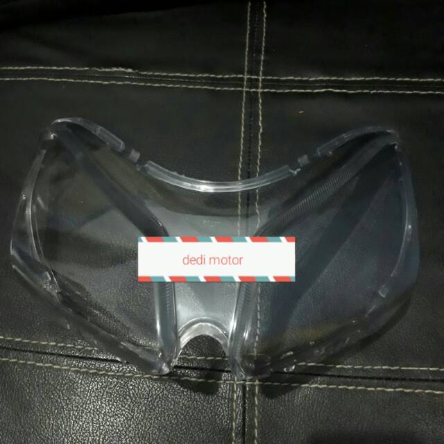 Mika kaca lampu depan reflektor vario / mika  lampu depan vario lama