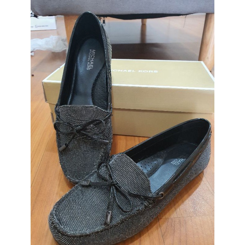 Michael Kors Sepatu  sz 6 Preloved
