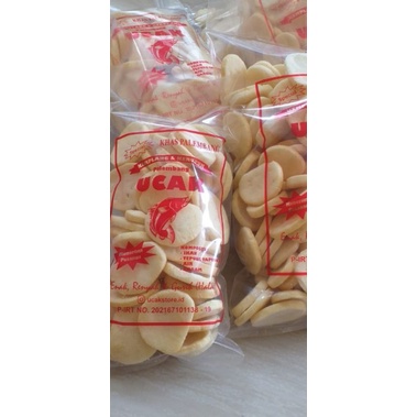 

Kemplang ikan ucak Khas palembang