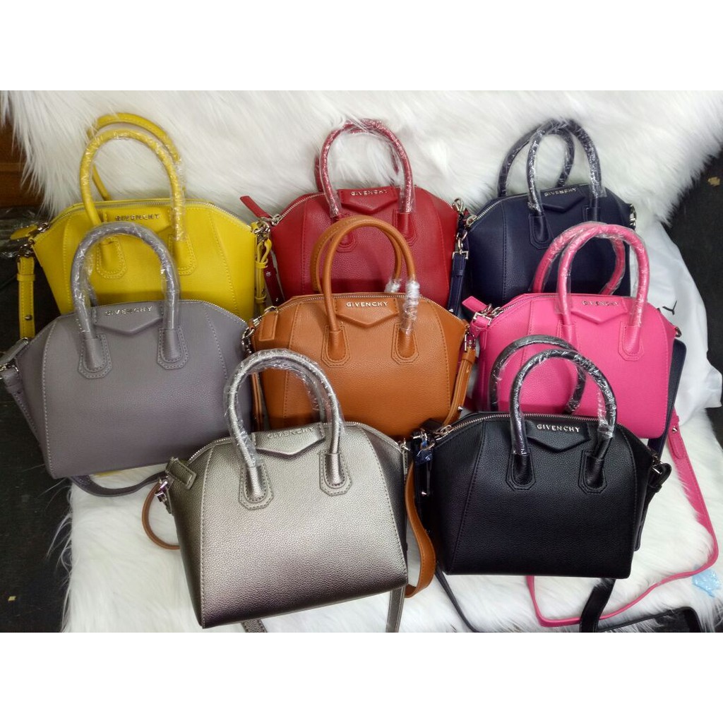 TAS GIVENCHY ANTIGONA TOGO 22CM