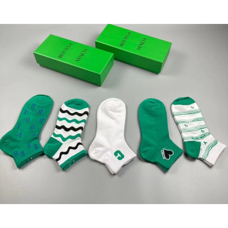 kaos kaki lv socks set premium quality all branded new p1shoes