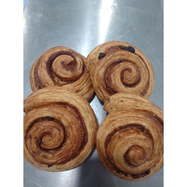 

Cinnamon roll danish