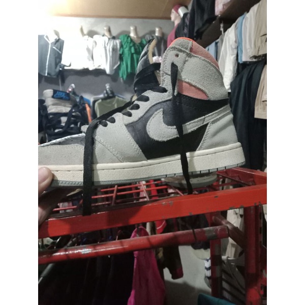 Jual Air Jordan abu | Shopee Indonesia