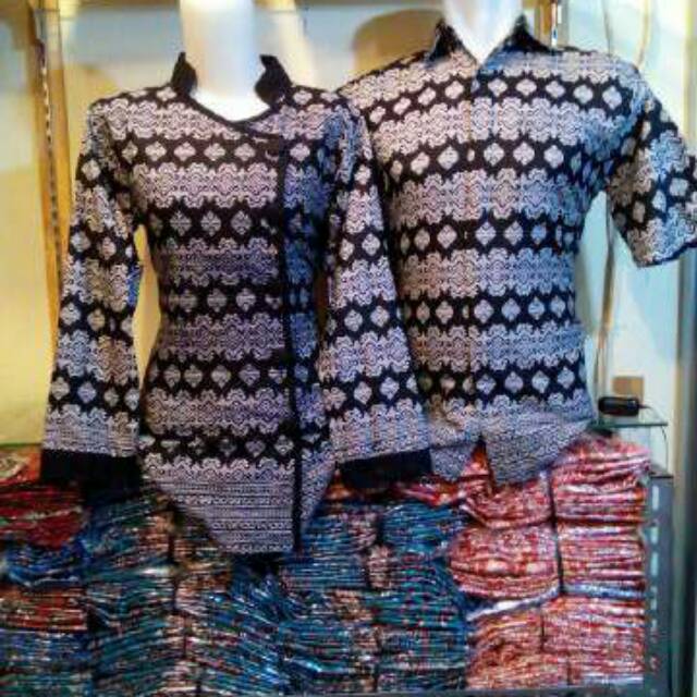 COUPLE BATIK /BLUS BATIK /BATIK SEMI SUTRA /BATIK KATUN KEMEJA BATIK FASHION BATIK BATIK CEWEK KERJA