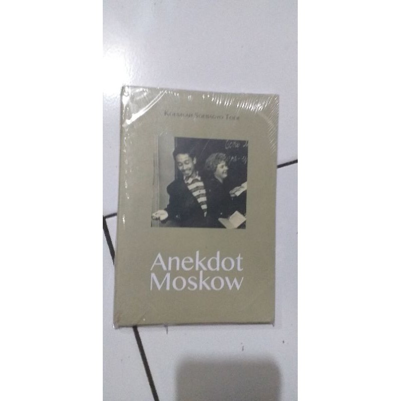 ANEKDOT MOSKOW