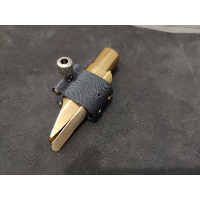 ligature saxophone untuk alto metal mouthpiece