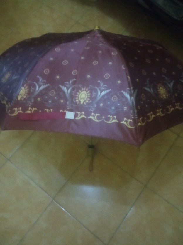 Payung Lipat Murah Berbagai Corak Cantik