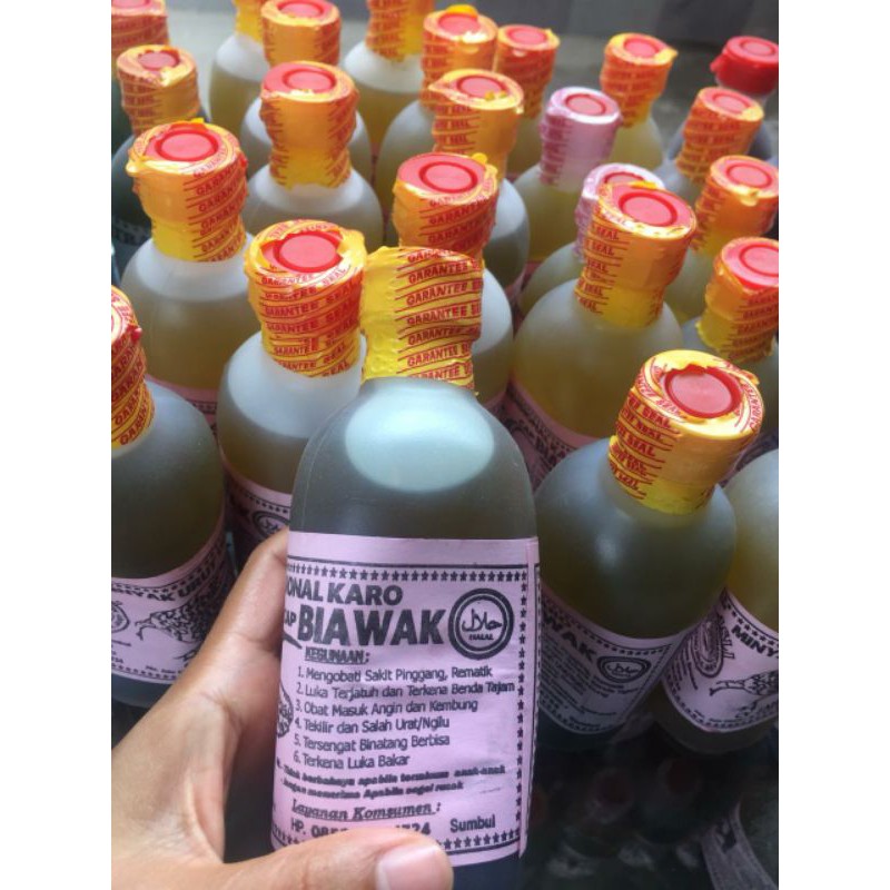 Minyak Karo Cap Biawak (Besar/250ml)