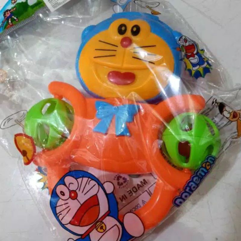 Mainan Bayi Krincingan Kerincingan Doraemon Hello Kitty