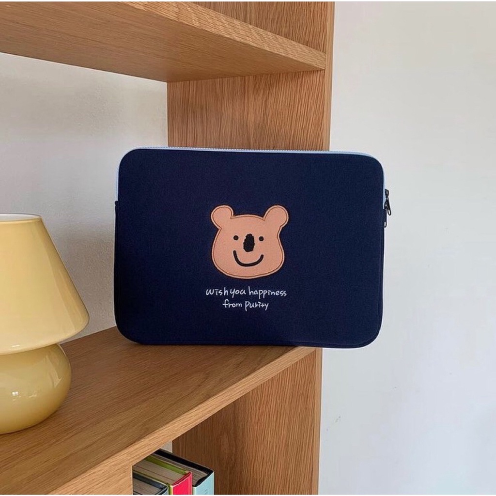 Sleeve Pouch Sarung Tas Bag Case Ipad Tab Tablet Macbook Air Pro Laptop Asus Acer Lenovo HP Huawei 11 12 13 14 15 inch Motif Gambar Koala Bear Beruang Warna Biru Navy Lucu Cute Murah Korean Model