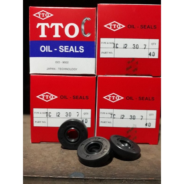Oil seal TC 12 30 7 merk TTO