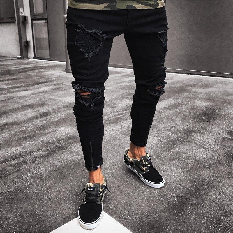  Celana  Panjang Jeans  Hitam Sobek  Model  Skinny dengan 