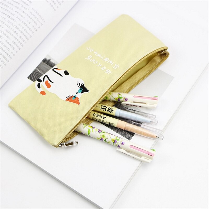 

Tempat pensil Japanese Hello Cat Kosmetik