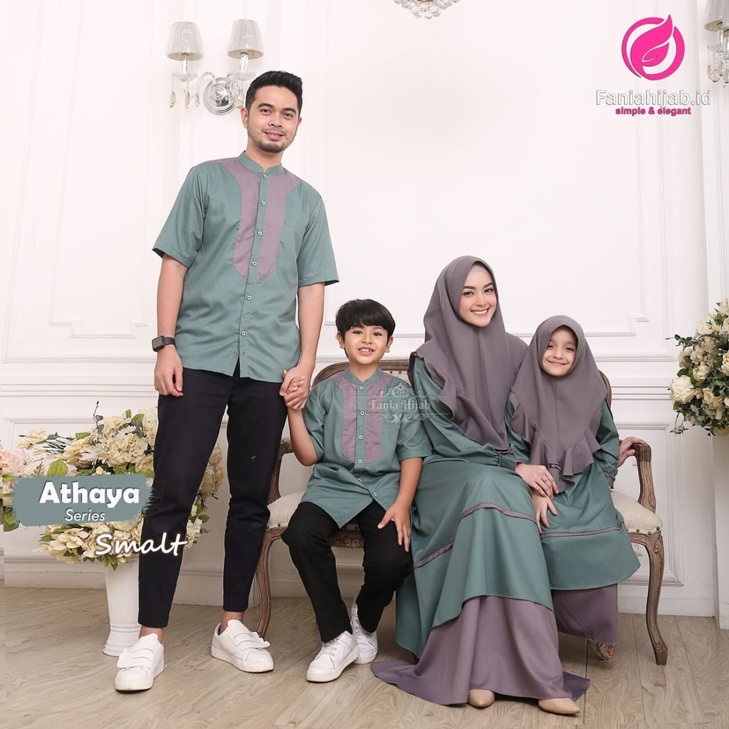 Athaya Smalt fania Hijab