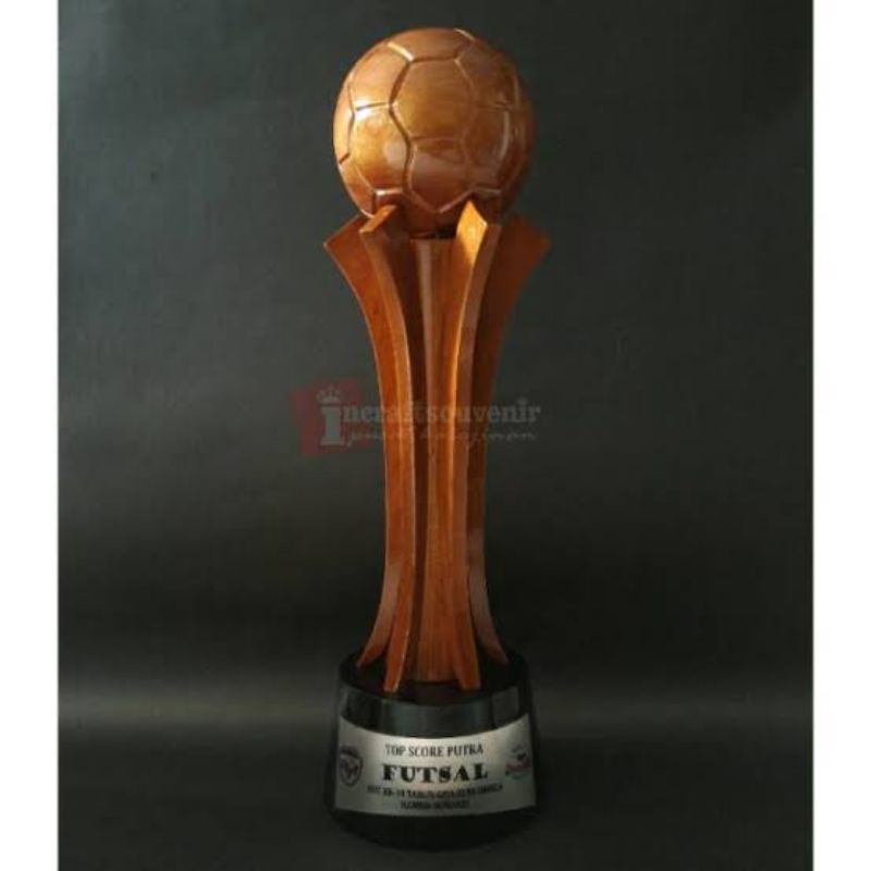 Piala Futsal Keren Dari Kayu Jati Custom