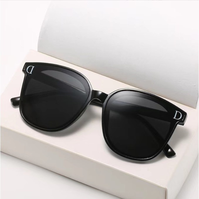 COD❤️Kacamata Kotak Hitam Korean Fashion Sunglasses Wanita Pria Square Frame Kacamata Hitam Wanita Sunglasses Korean Gaya Wanita Kacamata