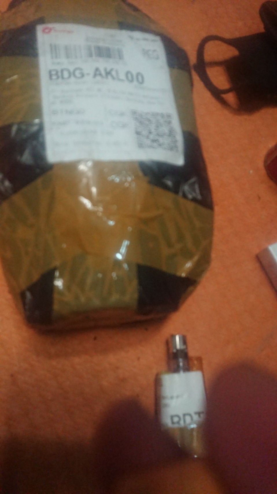 Lakban Kain Hitam/ Cloth Tape Hitam 1 1/2 (36mm × 9m) Murah!!! Best Quality