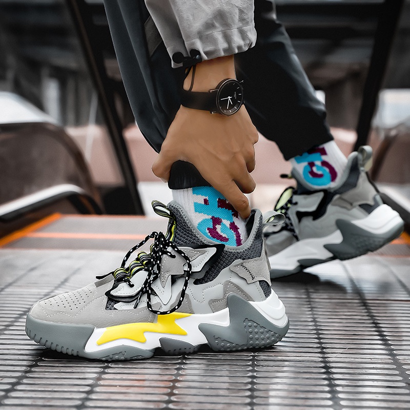 Sepatu Pria 2022  Pria  Fashion Week Model  Ringan Sepatu Lari  Kasual Sepatu Ayah Sepatu