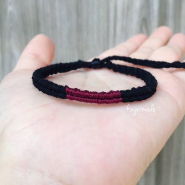 Fingermade Gelang Macrame Benang