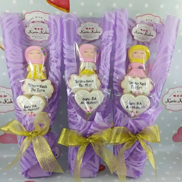 

MINI HAND BUKET KUKIS TEMA TERIMA KASIH GURU