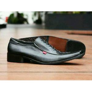 Sepatu Kickers Pria / Sepatu Pantofel Kickers Pria / Sepatu Kulit Asli