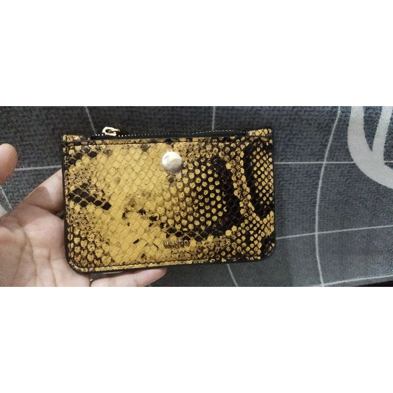 Dompet mango