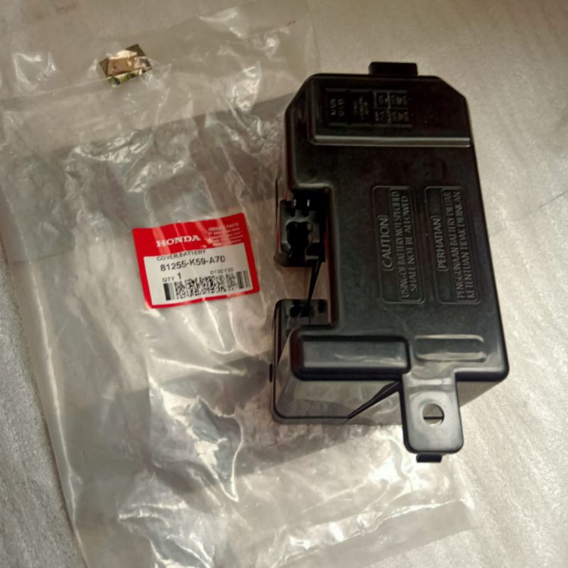 81255K59A70 COVER BATTERY/COVER AKI/COVER ACCU/VARIO 150 NEW