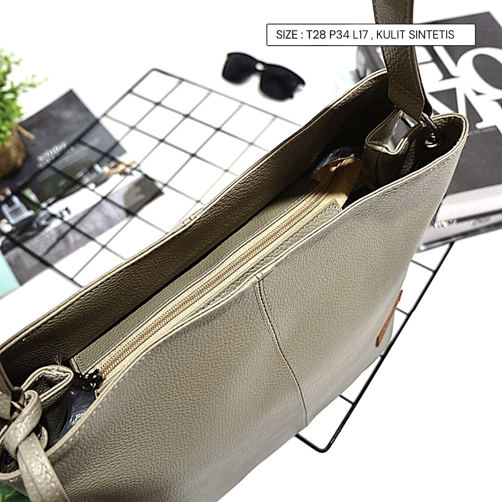 Set Tas Handbag / Bahu Tote Bahan Kulit Imitasi Kapasitas Besar untuk Wanita Totebag Rumbai Gantungan