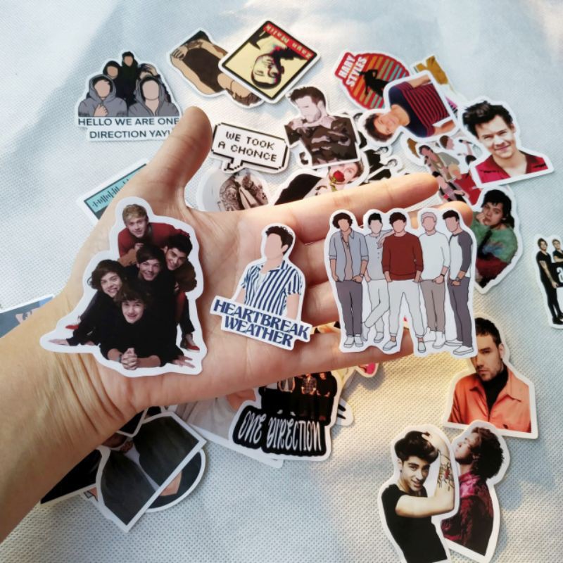 

Ready sticker tumblr one direction termurah waterproof (isi 40 pcs)