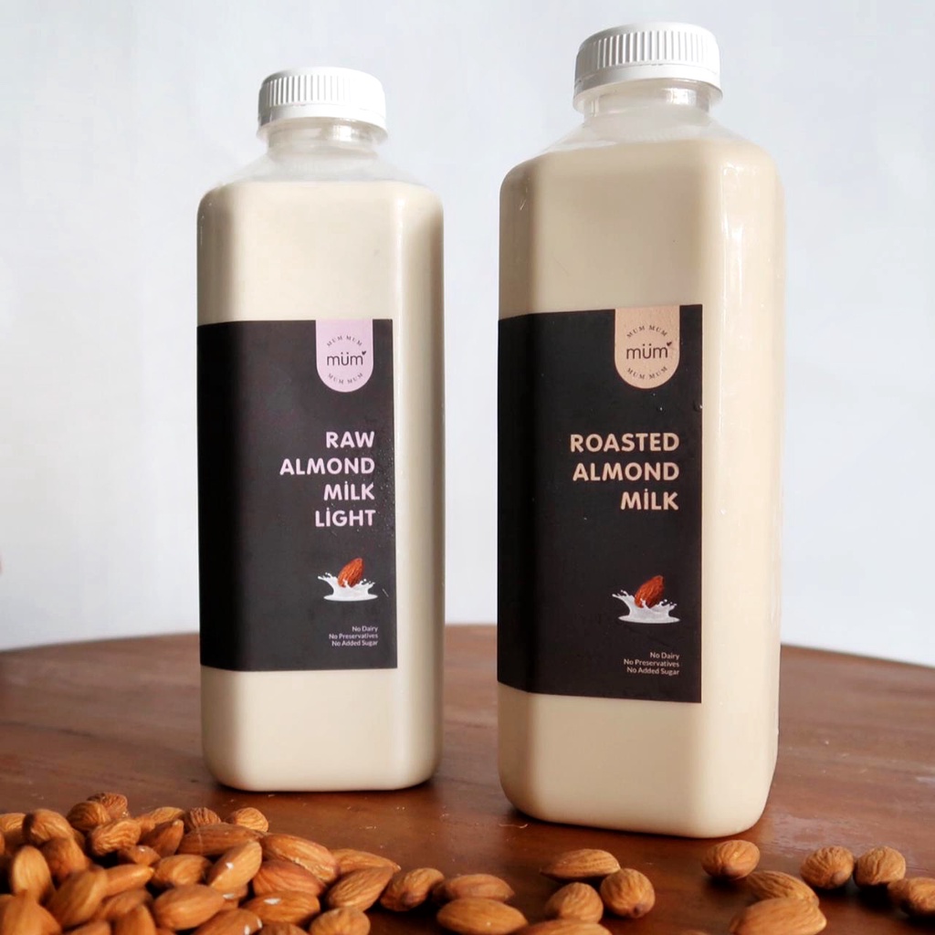 

2pcs Freshly Pressed Almond Milk 1 LITER
