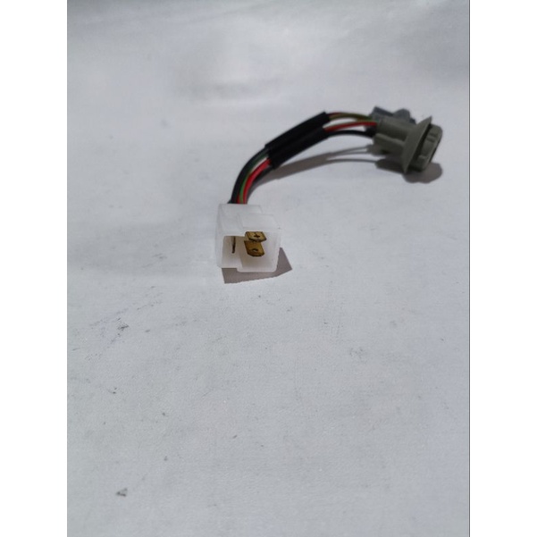 Soket Fitting Bohlam Lampu Daihatsu S 89