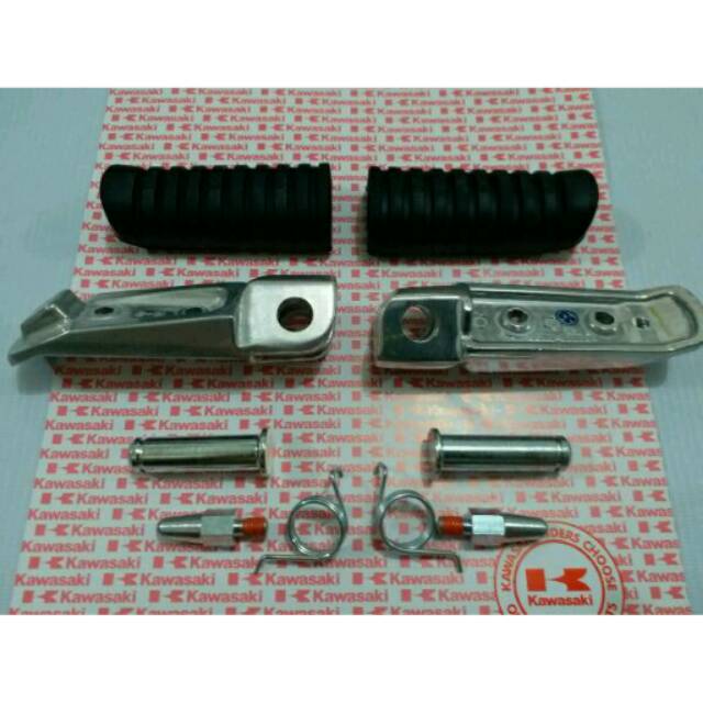 Footstep depan ninja r/rr