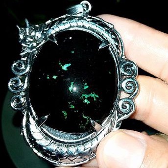 batu black oval jarong hijau natural original