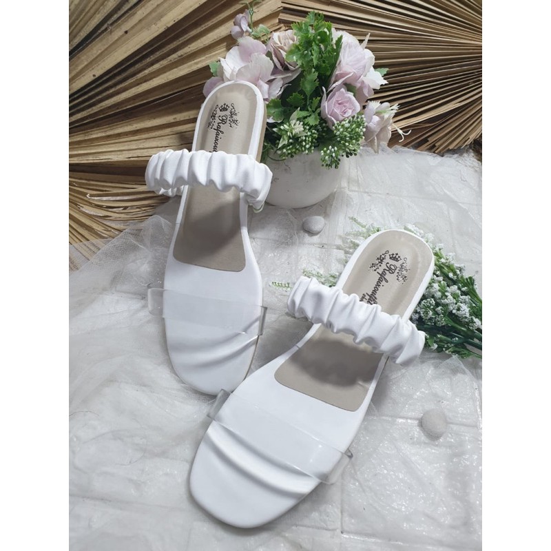 sandal Amanda putih flatshoes