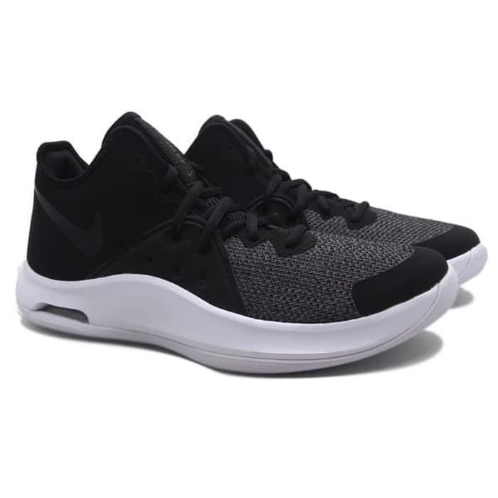 Nike Air Versitile III (Black/White/Dark Grey)